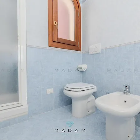 Rubino House أولبيا